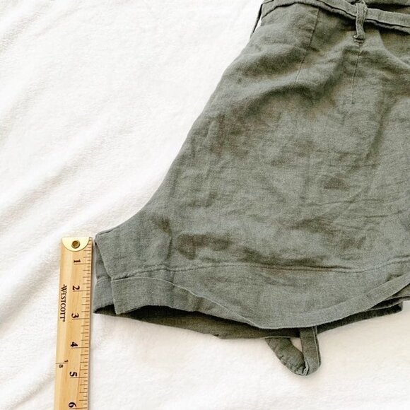 5/$25 Ci Sono light olive green linen blend paperbag high rise flowy shorts - Picture 8 of 8